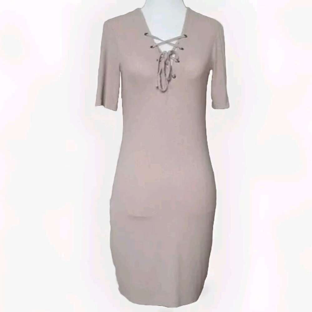 FOREVER 21 BODYCON DRESS SIZE M